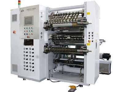 先導智能 鋰電池設備 電極材料自動分切機