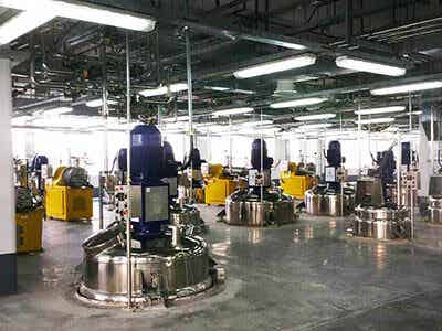 鵬翼化工 生產(chǎn)線