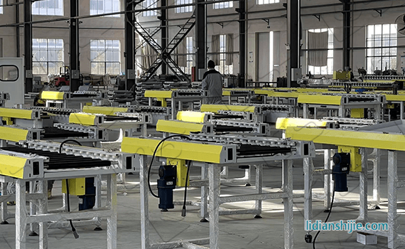 新能源鋰電隧道輥筒窯爐循環外軌線