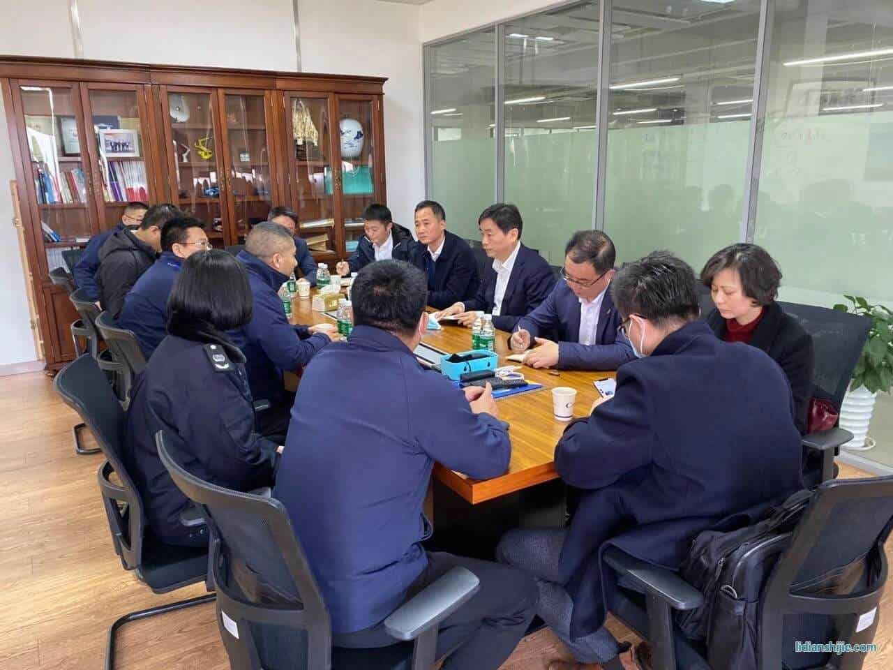 昆山市委常委管鳳良一行蒞臨科瑞恩走訪調研